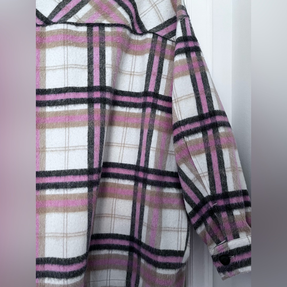 ZARA Plaid Shacket Jacket Pink Cream Black Overshirt Size M Wool Blend - Picture 5 of 5